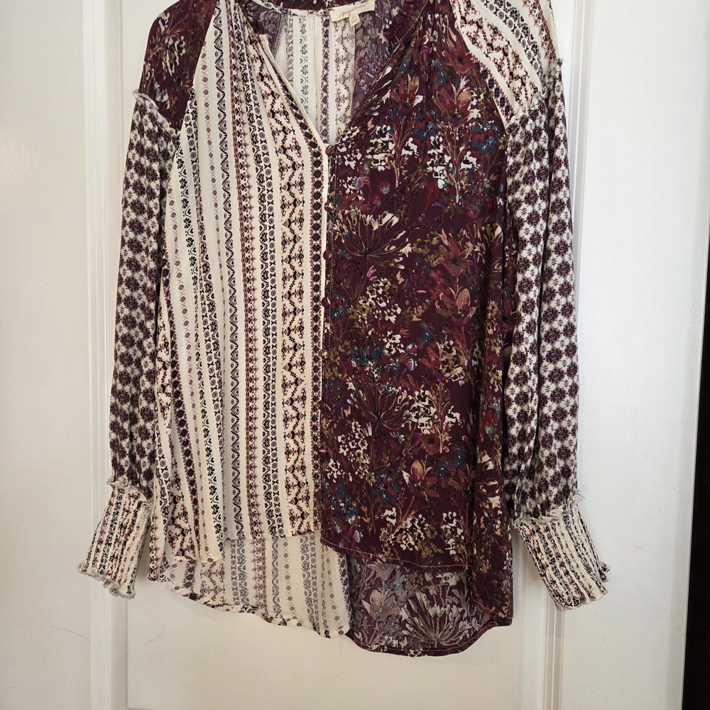 Mystree Button Down Women's Blouse Sz Small Preloved